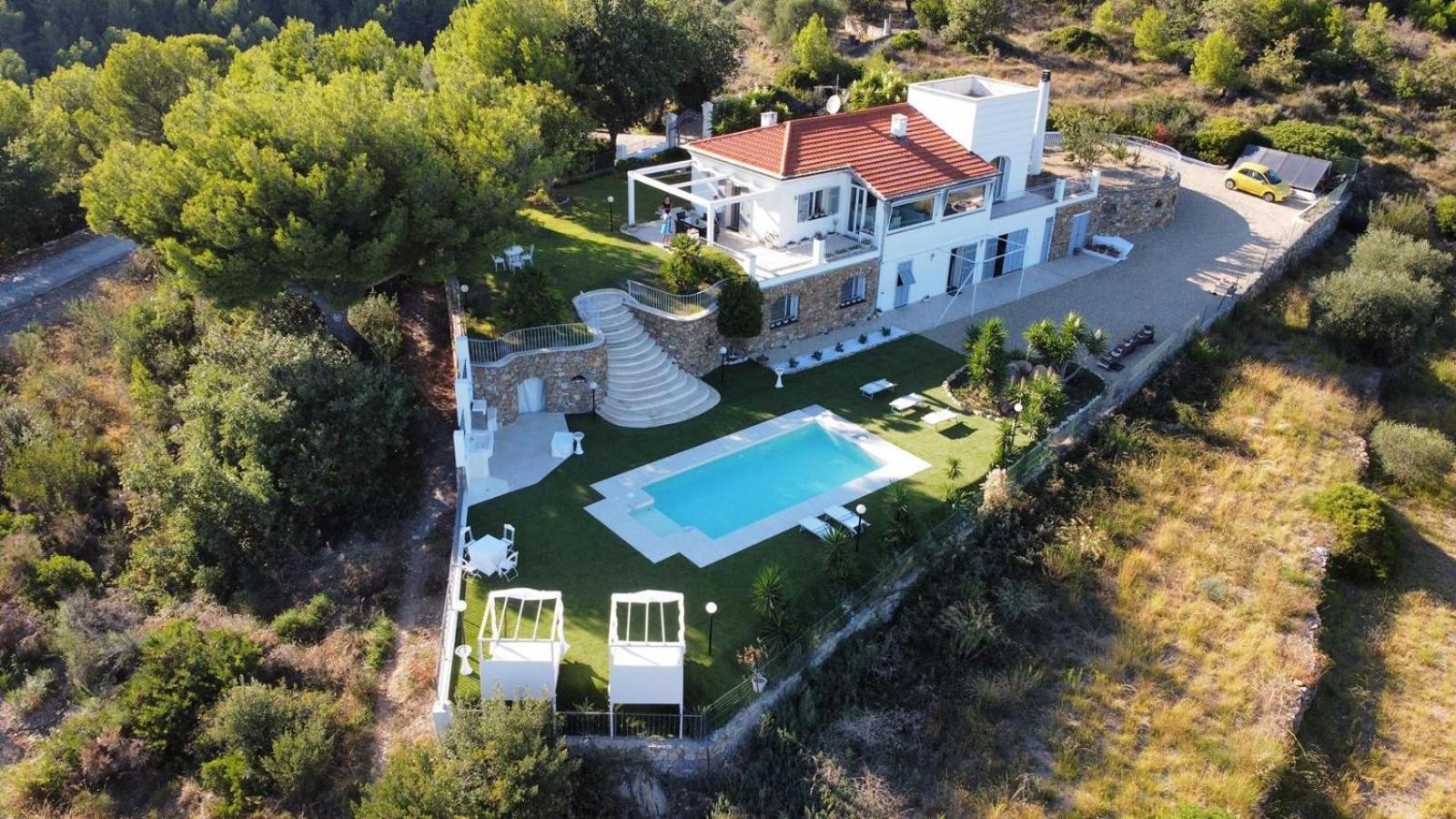 Villa Shambhala San Bartolomeo Al Mare Exterior photo